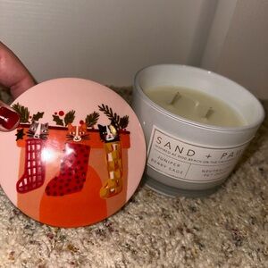 Candle Sand + paws 🐾 juniper berry sage winter candle 🍒 🌲 🐶 🐱 🐈